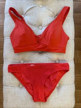 Sea Level/Aerie Red Two-Piece Bikini Set - Textured aerie Bottoms S Sz 6 SL Top